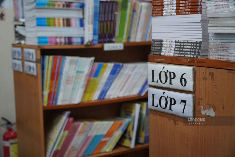 The policy of free textbooks is implemented by Ho Chi Minh City from the 2026-2027 school year. Photo: Chan Phuc