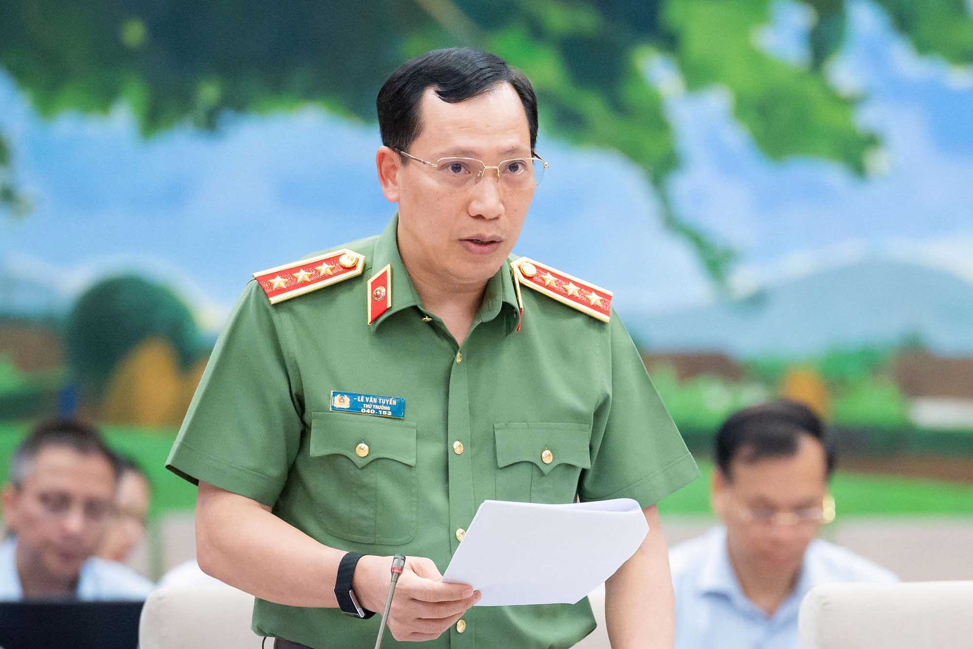Senior Lieutenant General Le Van Tuyen, Member of the Party Central Committee, Deputy Minister of Public Security. Photo: Quochoi. vn