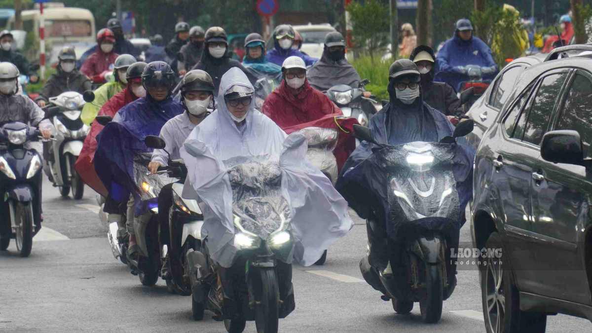 Weather forecast today August 19: Northern region continues to have thunderstorms. Photo: Minh Chinh