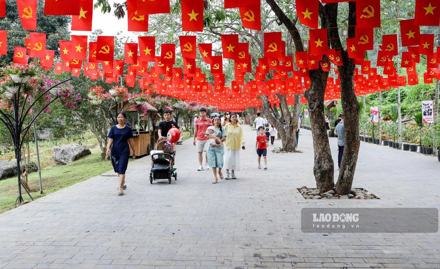 Tourist areas and attractions in Ninh Binh are ready to welcome tourists on National Day September 2nd. Photo: Nguyen Truong