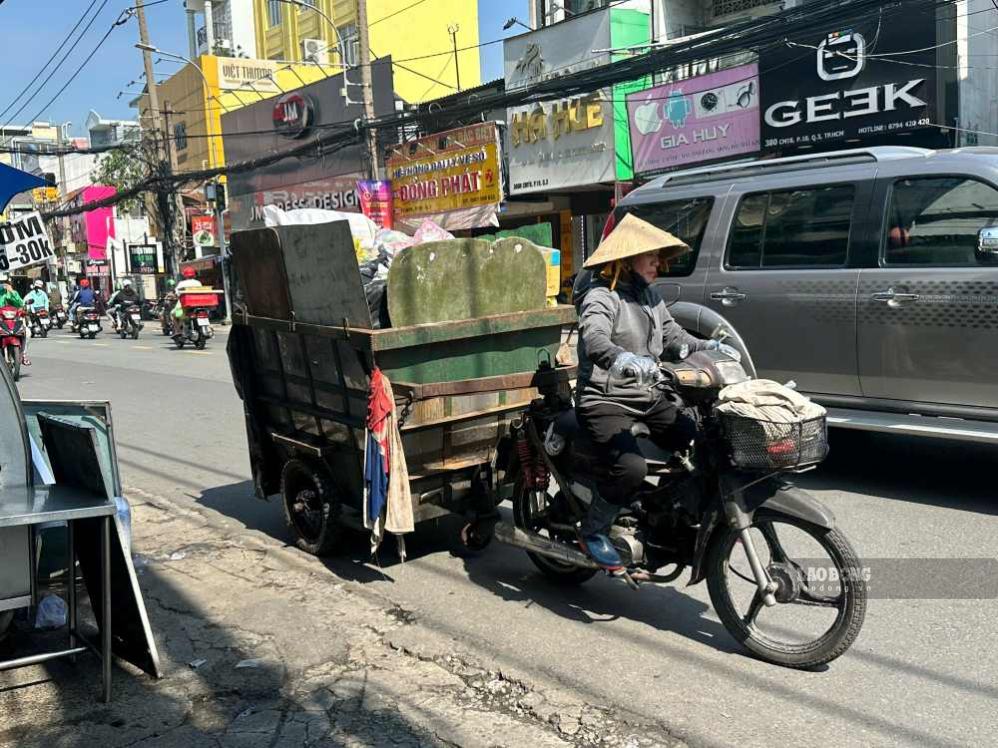 From September 1st, new waste collection rates will be applied to people in Ho Chi Minh City. Photo: Minh Tam