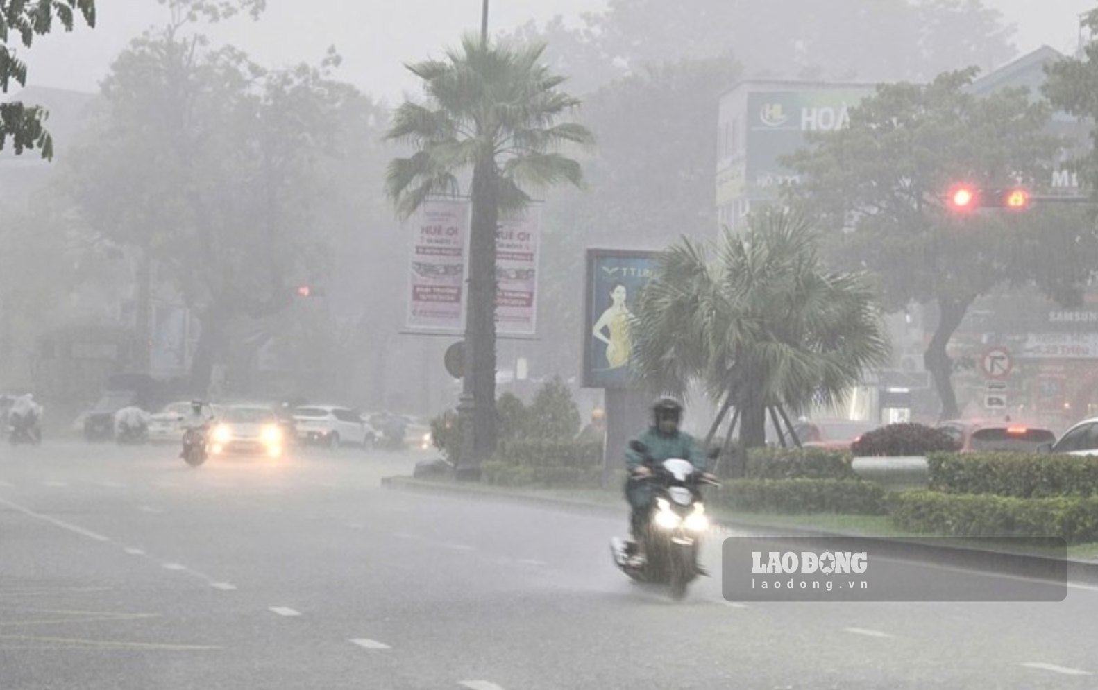 Heavy rain in the North Central region is forecast to last until August 21. Photo: Nguyen Luan