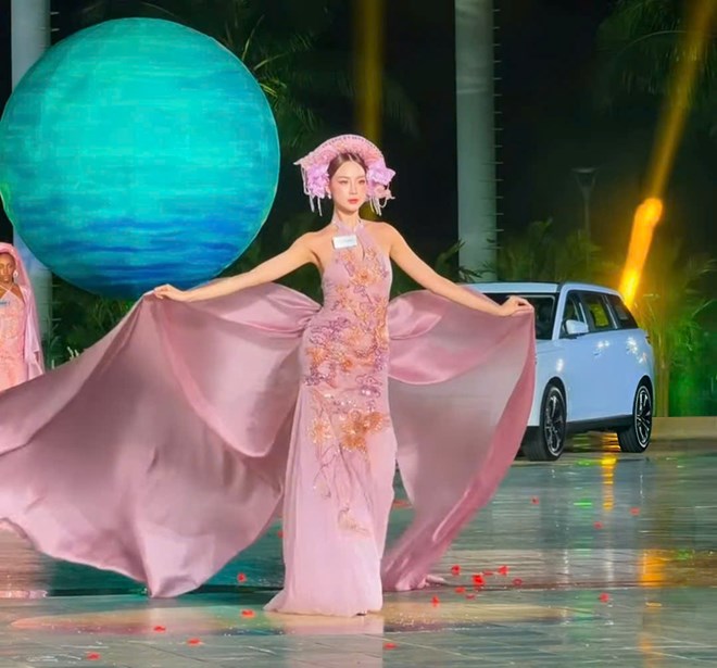 Đêm thời trang đặc biệt của 111 người đẹp Miss World ở Hải Phòng