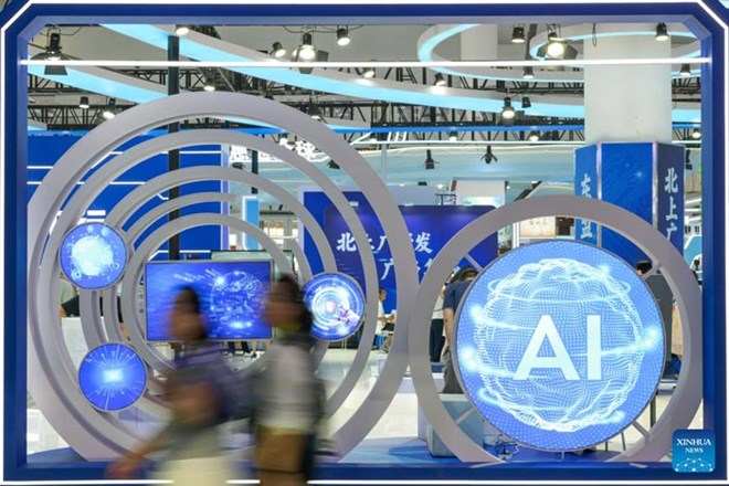 A report from LinkedIn points out a serious shortage of women in the artificial intelligence (AI) industry. Photo: Xinhua
