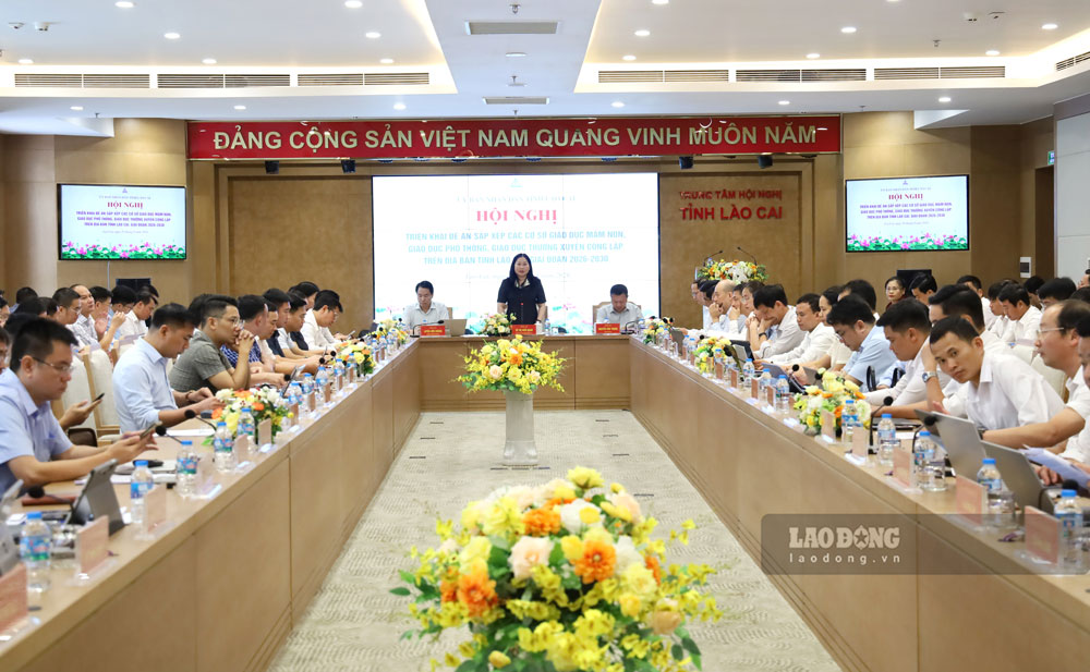 Conference scene. Photo: Nguyen Hien