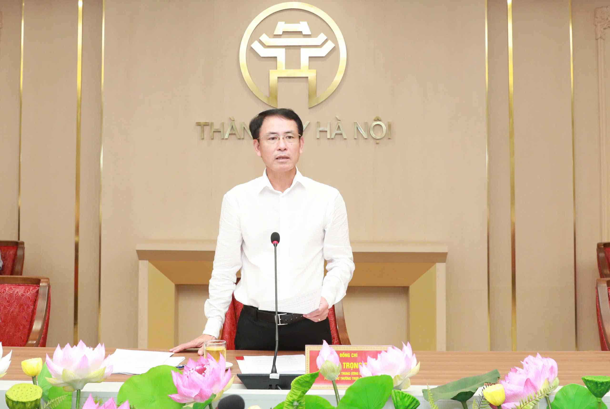 Phó Bí thư Thường trực Thành ủy Hà Nội Nguyễn Trọng Đông phát biểu tại cuộc họp. Ảnh: UBND TP Hà Nội