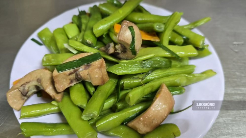 How to make stir-fried green beans with kidney quickly and nutritiously for family meals. Photo: Tuan Dat