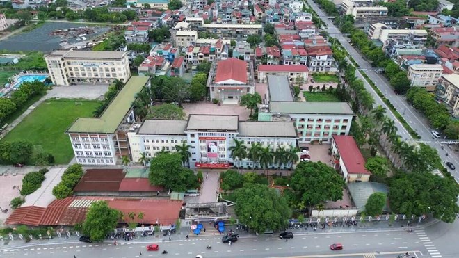 Phu Tho está construyendo detalles de la fusión escolar. Foto: Minh Chuyen