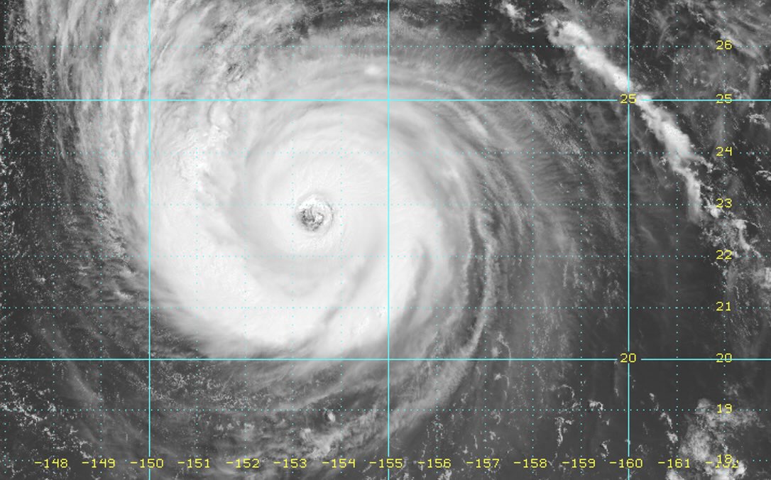 スーパー台風ドルフィンの衛星雲画像 午前7時30分 2 8. 出典:国家水文気象予報センター