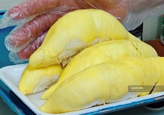 Durian has a characteristic aroma, fatty taste and can be processed into many attractive desserts. Photo: Thuy Duong