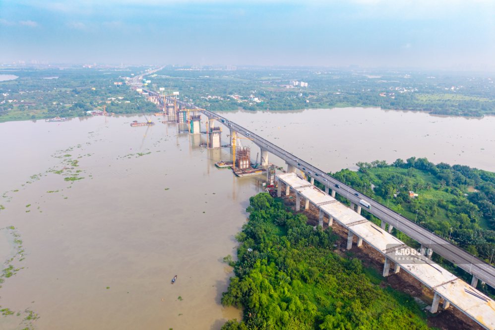 Xây thêm cầu Long Thành trên tuyến cao tốc TPHCM - Long Thành.  Ảnh: Anh Tú