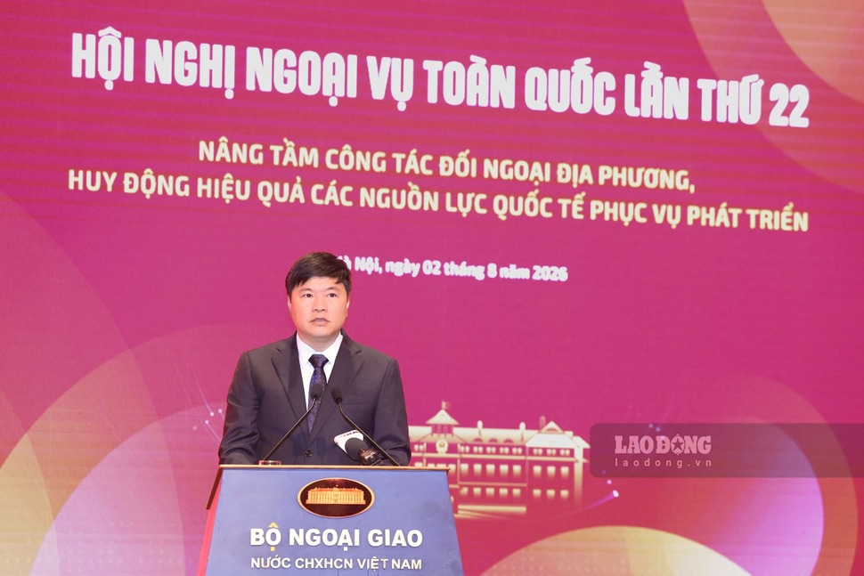 Phó Chủ tịch UBND thành phố Hải Phòng Hoàng Minh Cường phát biểu tại hội nghị. Ảnh: Hải Nguyễn