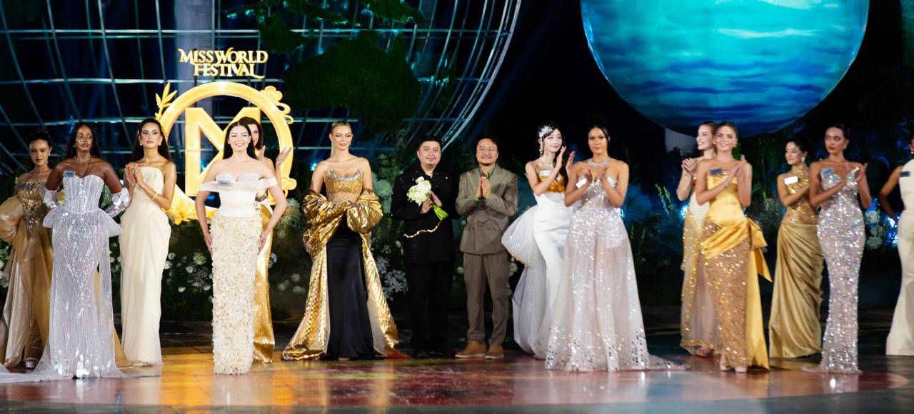 “Chất lượng thí sinh của Miss World qua từng năm chưa bao giờ làm các fan sắc đẹp thất vọng, và năm nay cũng vậy. Hà nghĩ việc lựa chọn ra những cái tên sáng giá cho ngôi vị hoa hậu thật sự rất khó. Những phần thi phụ sẽ giúp ban giám khảo khai thác tối đa khả năng của thí sinh, từ đó đưa ra quyết định phù hợp”, Tô Diệp Hà chia sẻ.