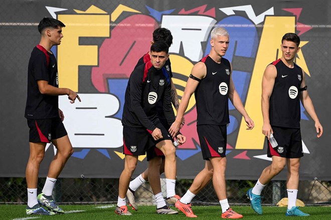 Hàng tiền vệ Barcelona sẽ rất đáng xem ở mùa giải tới. Ảnh: AFP