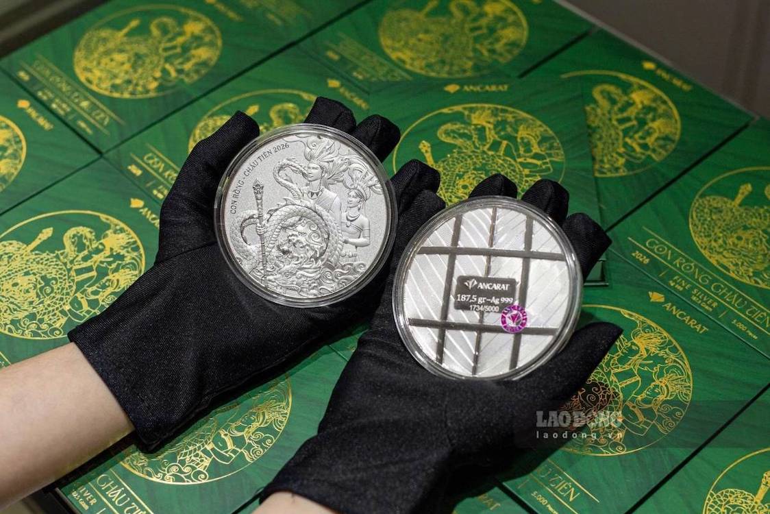 Domestic silver prices adjusted upwards in today's trading session. Photo: Phuong Anh