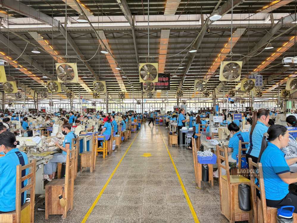 Chang Shin Vietnam Company Limited - Long Thanh Factory, Dong Nai recruits 160 unskilled workers. Photo: HAC