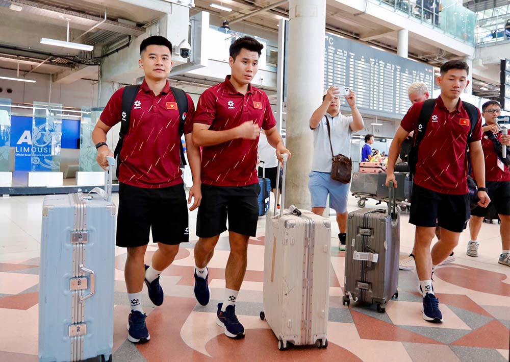Tuyển Việt Nam sẽ có buổi tập duy nhất trên sân Rajamangala vào chiều 21.8, trước trận chung kết lượt đi. Ảnh: VFF