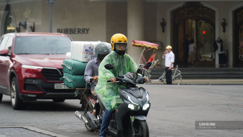 Weather forecast today August 21st: Heavy rain in the North. Photo: Minh Chinh