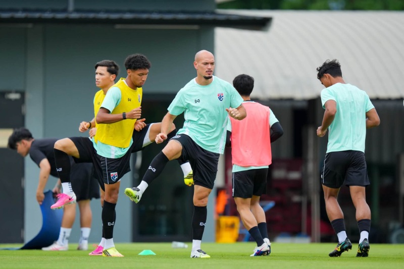 Thai defender Manuel Tom Bihr highly appreciates the Vietnamese team. Photo: FAT