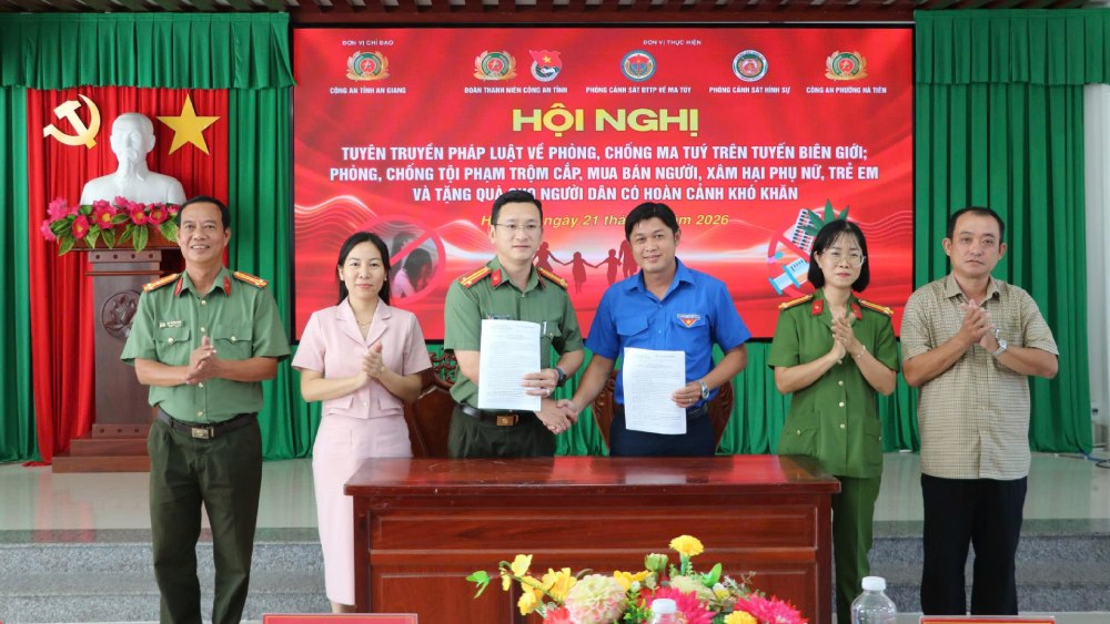 Propaganda activities contribute to building the awareness of "self-defense, self-management, self-protection" in the community, especially in border areas, Photo: Tien Dung/An Giang Police