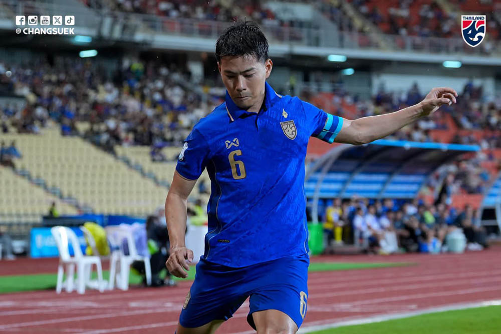 The Thai team faces the risk of being overshadowed in the stands of Rajamangala Stadium against the Vietnamese team. Photo: FAT