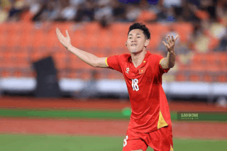 Vietnam team meets Thailand in the final of the first leg of ASEAN Cup 2026. Photo: Minh Dan/Thanh Vu