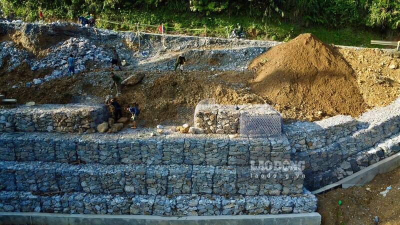 Các bờ taluy âm được gia cố chắc chắn để đảm bảo an toàn vào mùa mưa lũ. Ảnh: Việt Bắc
