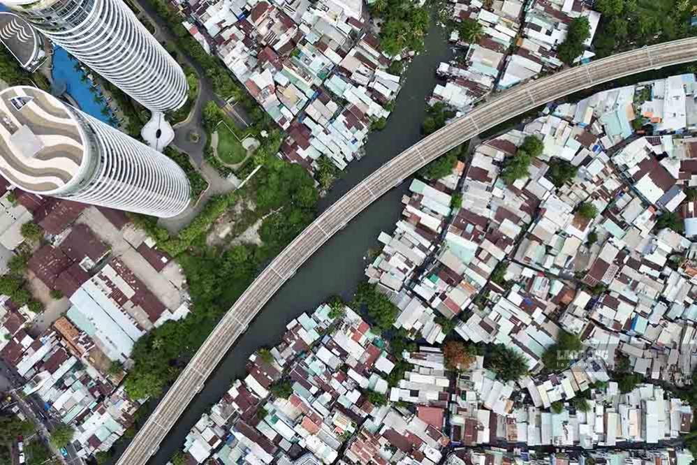 Rạch Văn Thánh qua phường Thạnh Mỹ Tây. Ảnh: Anh Tú