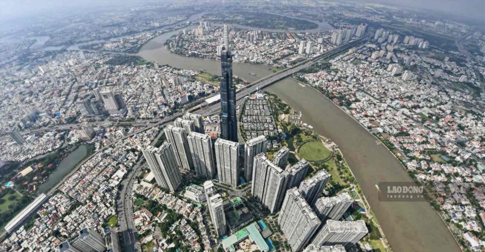 Thanh My Tay Ward (HCMC) has a density of more than 34,800 people/km2. Photo: Anh Tu