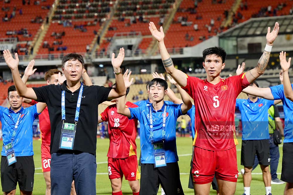 The Vietnamese team has wide doors to win the ASEAN Cup 2026 after winning against Thailand. Photo: Minh Dan