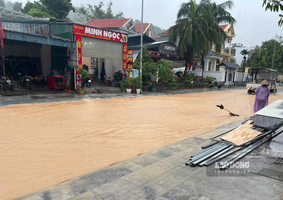 Đường phố Bãi Cháy chiều 22.8. Ảnh: Nguyễn Hùng