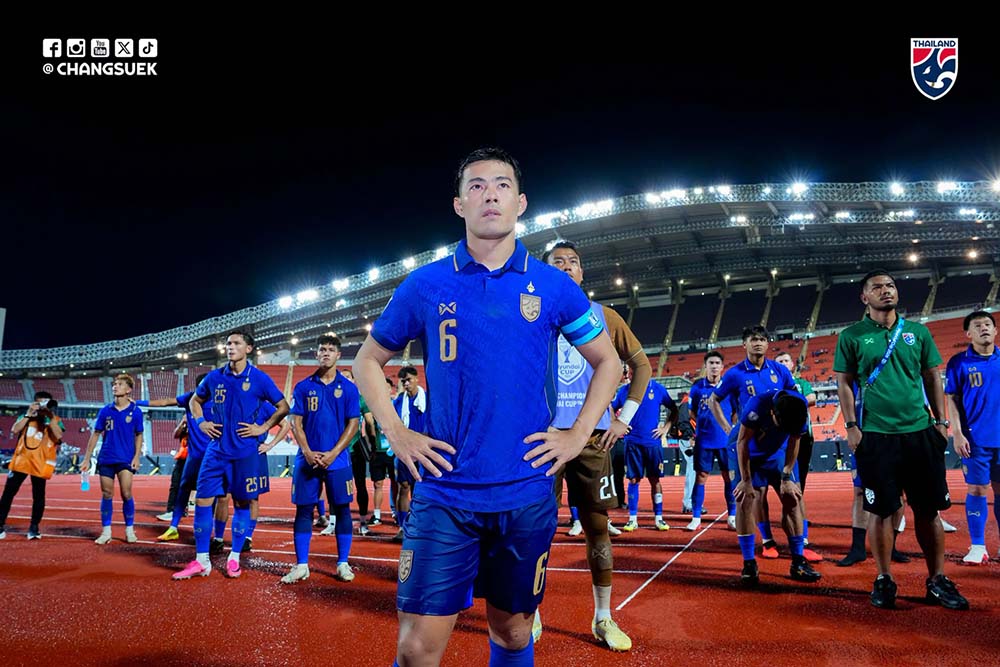 Thailand national team captain Sarach Yooyen admits Vietnam national team is dangerous in counter-attacks. Photo: FAT
