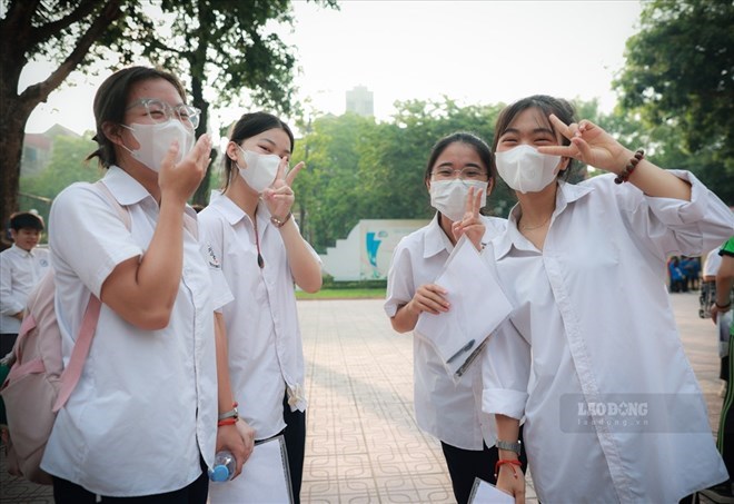 Students taking the 10th grade exam in Hanoi. Photo: Hai Nguyen