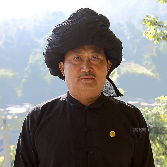 Ông Pờ Dần Xinh - nguyên Bí thư Đảng ủy, Chủ tịch UBND xã Sín Thầu. Ảnh: Văn Thành Chương.