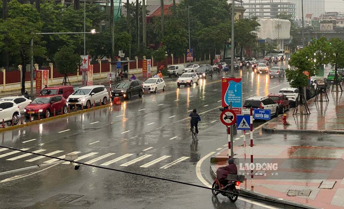 Khu vực nội thành Hải Phòng chưa ghi nhận điểm ngập lụt sâu trong sáng 23.8. Ảnh: Hoàng Khôi