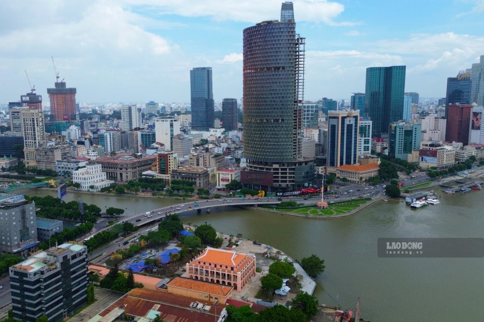 Nha Rong Wharf construction site in the sprint days before National Day 2. 9. Photo: Anh Tu