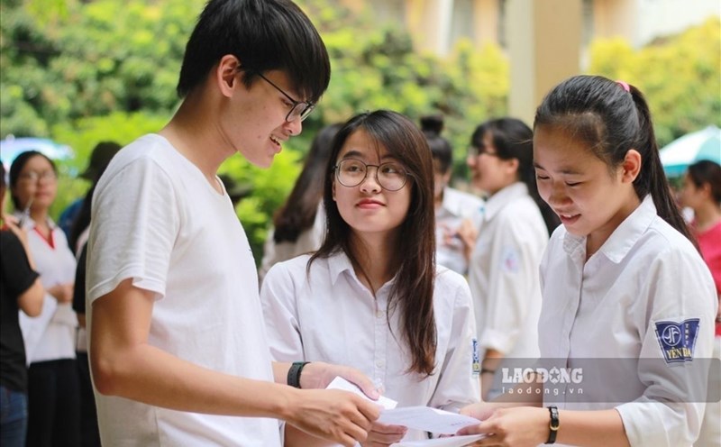 University recruits additional Economic Law major