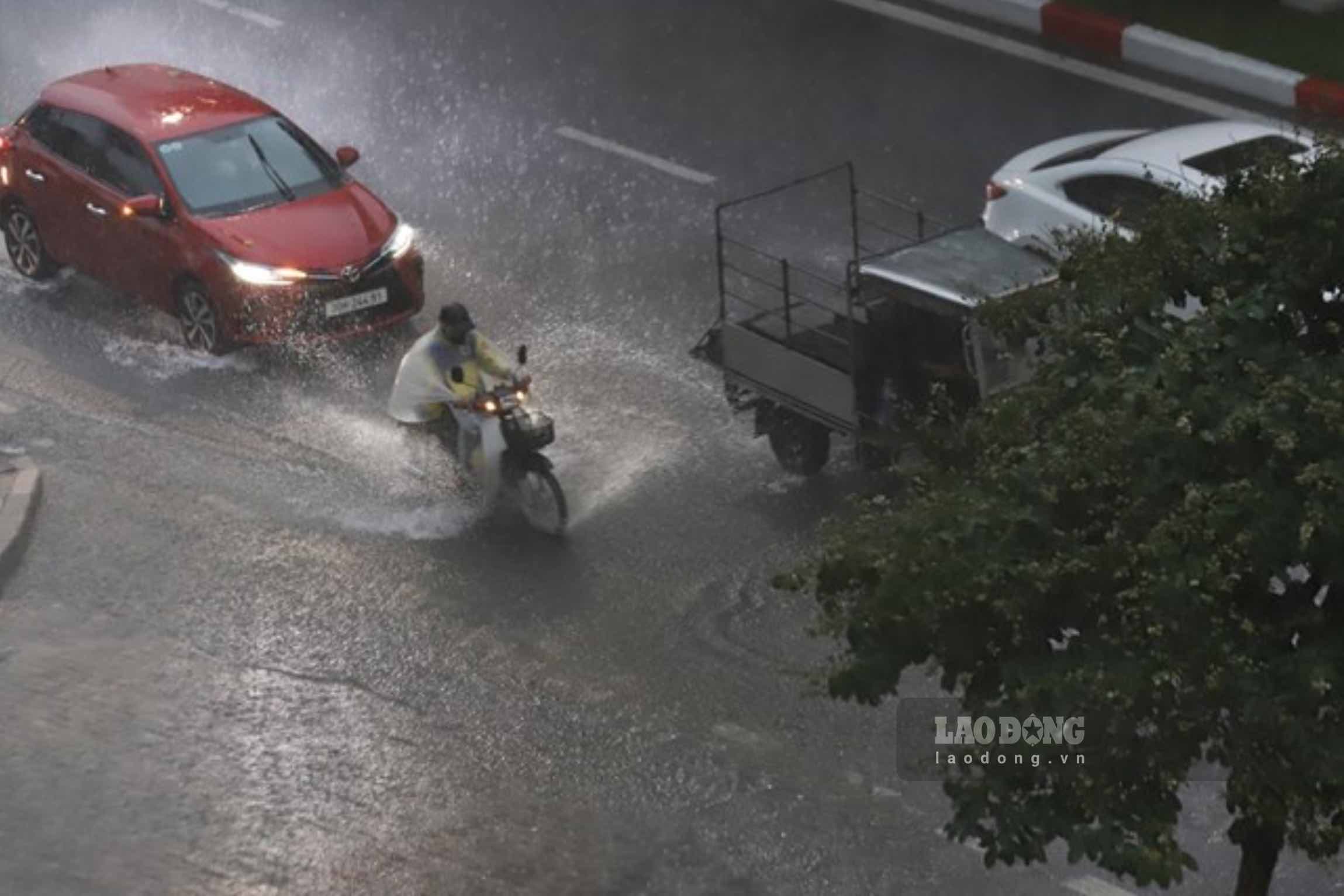 Hanoi weather forecast for tomorrow, August 24. Photo: Vu Linh