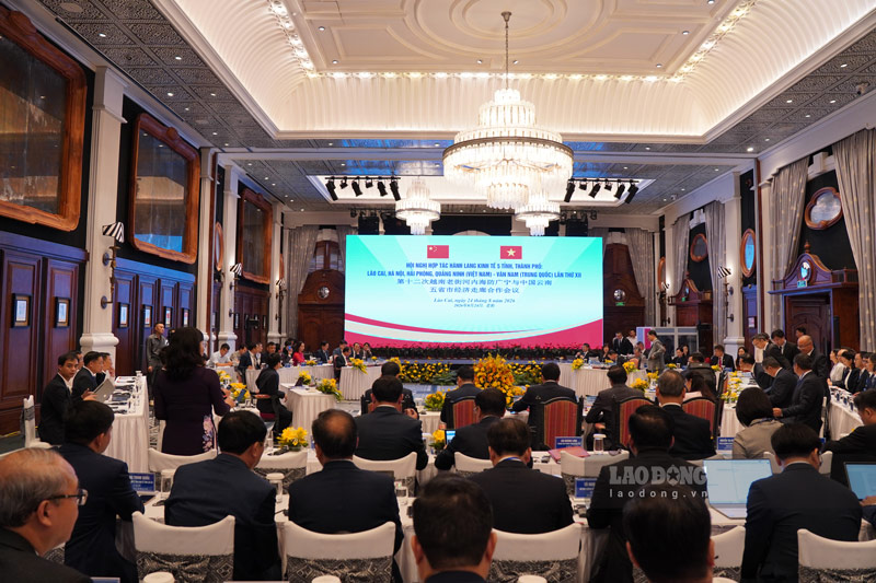 Overview of the conference with the participation of delegates from localities of Vietnam and Yunnan (China). Photo: Dinh Dai