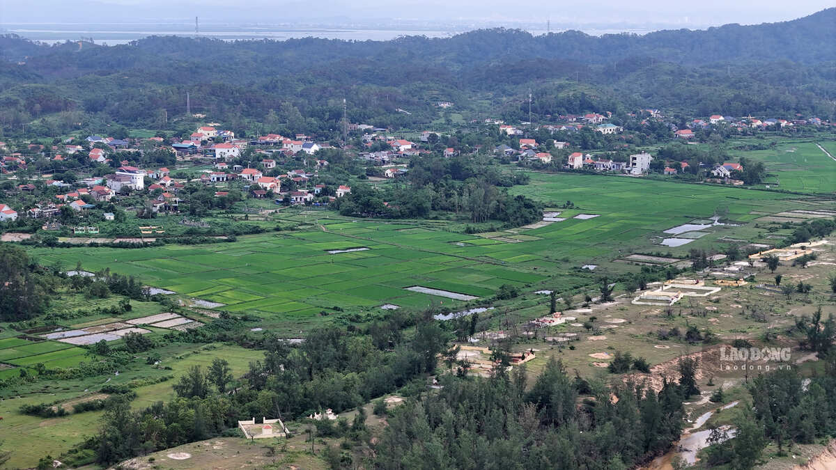 Ông Đặng Tiến Dũng - Phó Chủ tịch Thường trực UBND xã đảo Vĩnh Thực cho hay, 