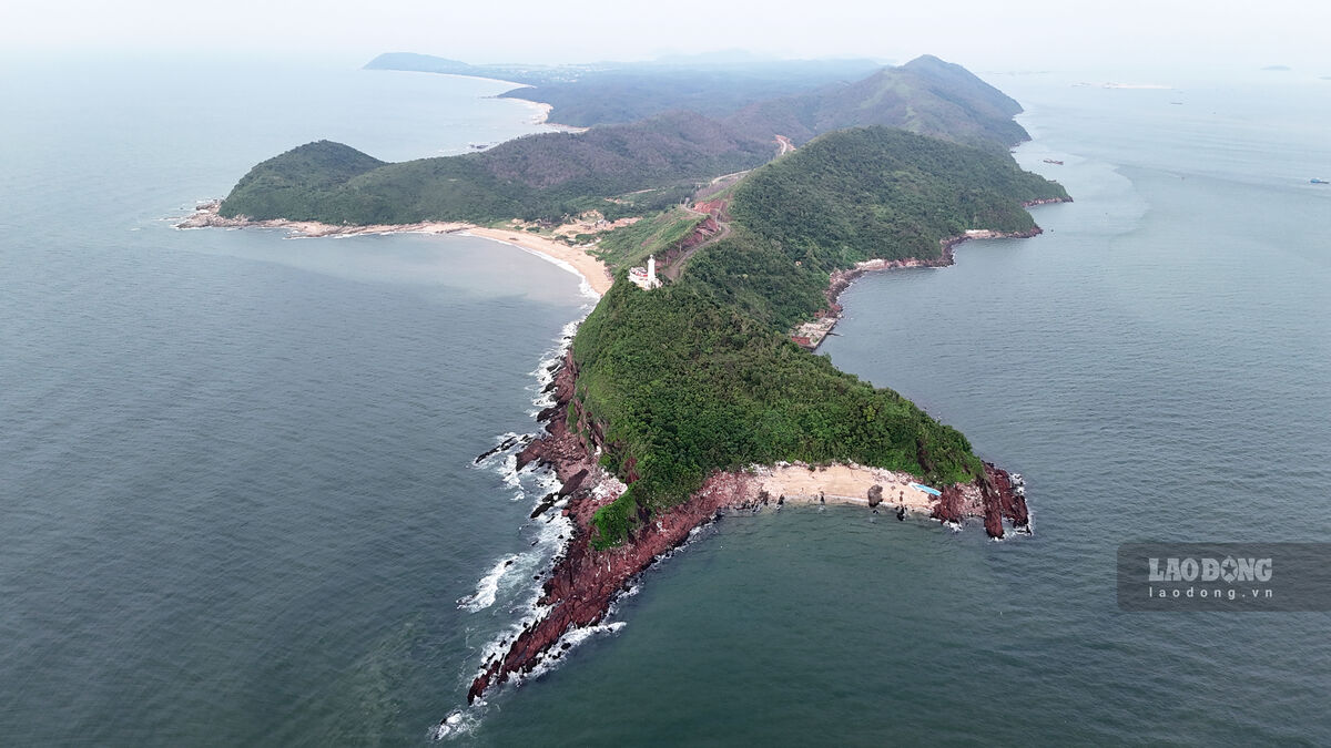 Xã đảo Vĩnh Thực (tỉnh Quảng Ninh) được thành lập trên cơ sở sáp nhập hai xã Vĩnh Trung và Vĩnh Thực của TP Móng Cái trước đây. Sau sắp xếp theo mô hình chính quyền địa phương hai cấp, xã đảo Vĩnh Thực có diện tích tự nhiên gần 5.000ha, cách đất liền khoảng 10km. 
