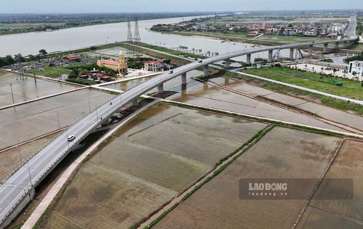 Ninh Binh Provincial People's Committee issued a decision approving the planning task of Nghia Hung Inland Waterway Port (phase 1). Illustrative photo: Ha Vi