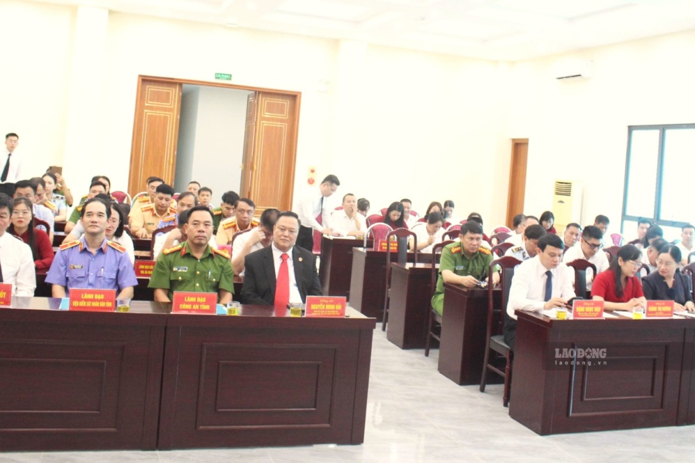Các đại biểu tham dự Lễ công bố Phó Chánh án Tòa án nhân dân tỉnh Sơn La. Ảnh: Quốc Định