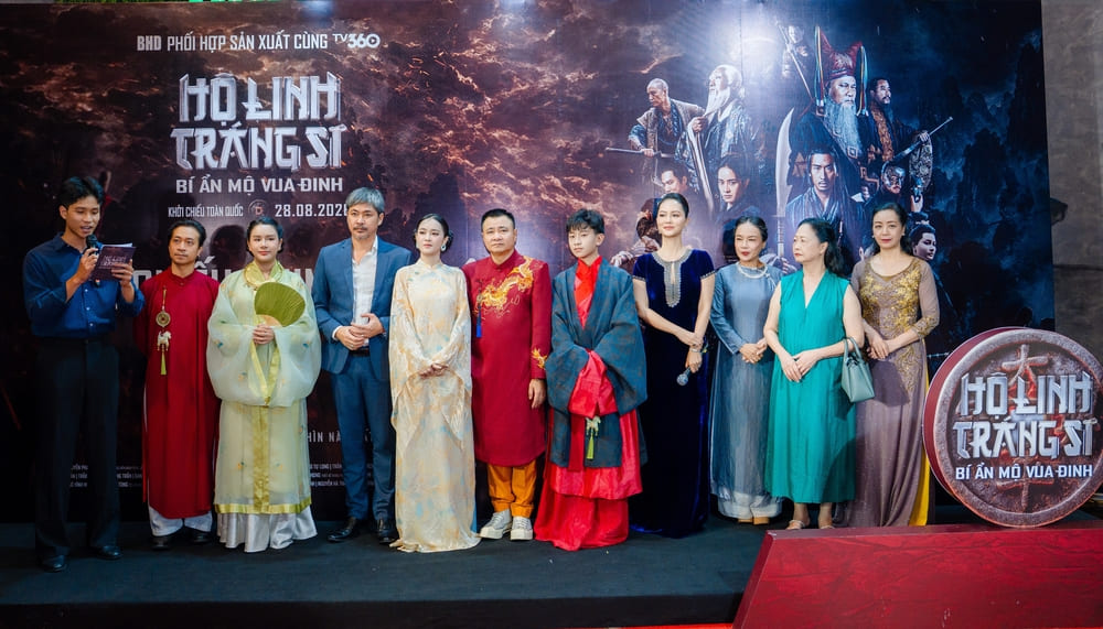 Dàn diễn viên 