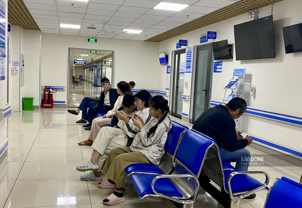 Cơ chế thu hút, trọng dụng nhân tài để nâng cao khám chữa bệnh, chăm sóc sức khỏe cho người dân. Ảnh: Thanh Tuấn 