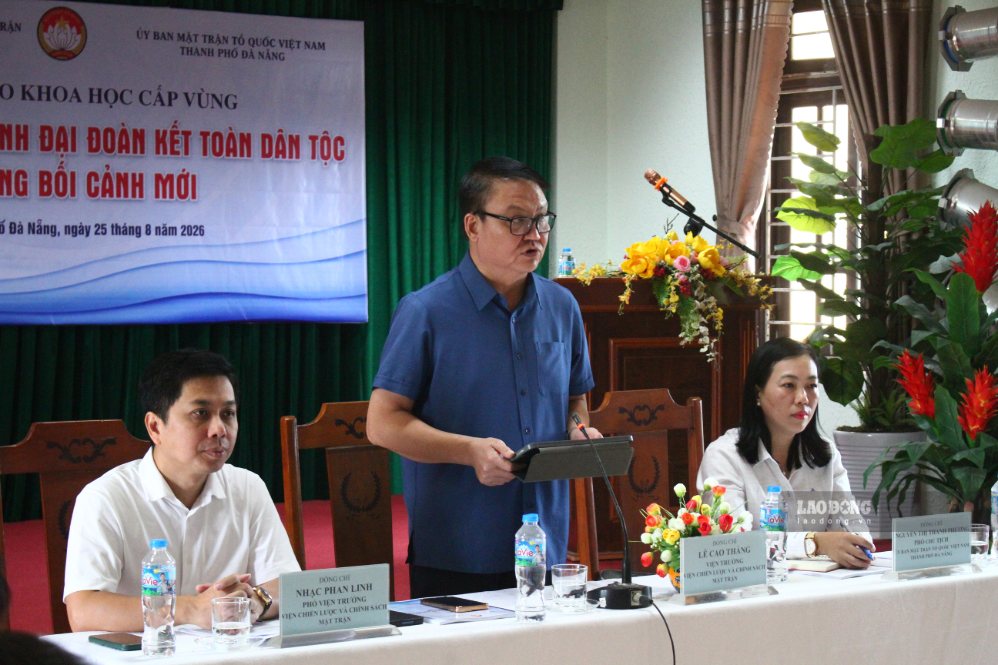 The workshop focused on identifying new issues raised in building the great national unity bloc. Photo: Ba Duy