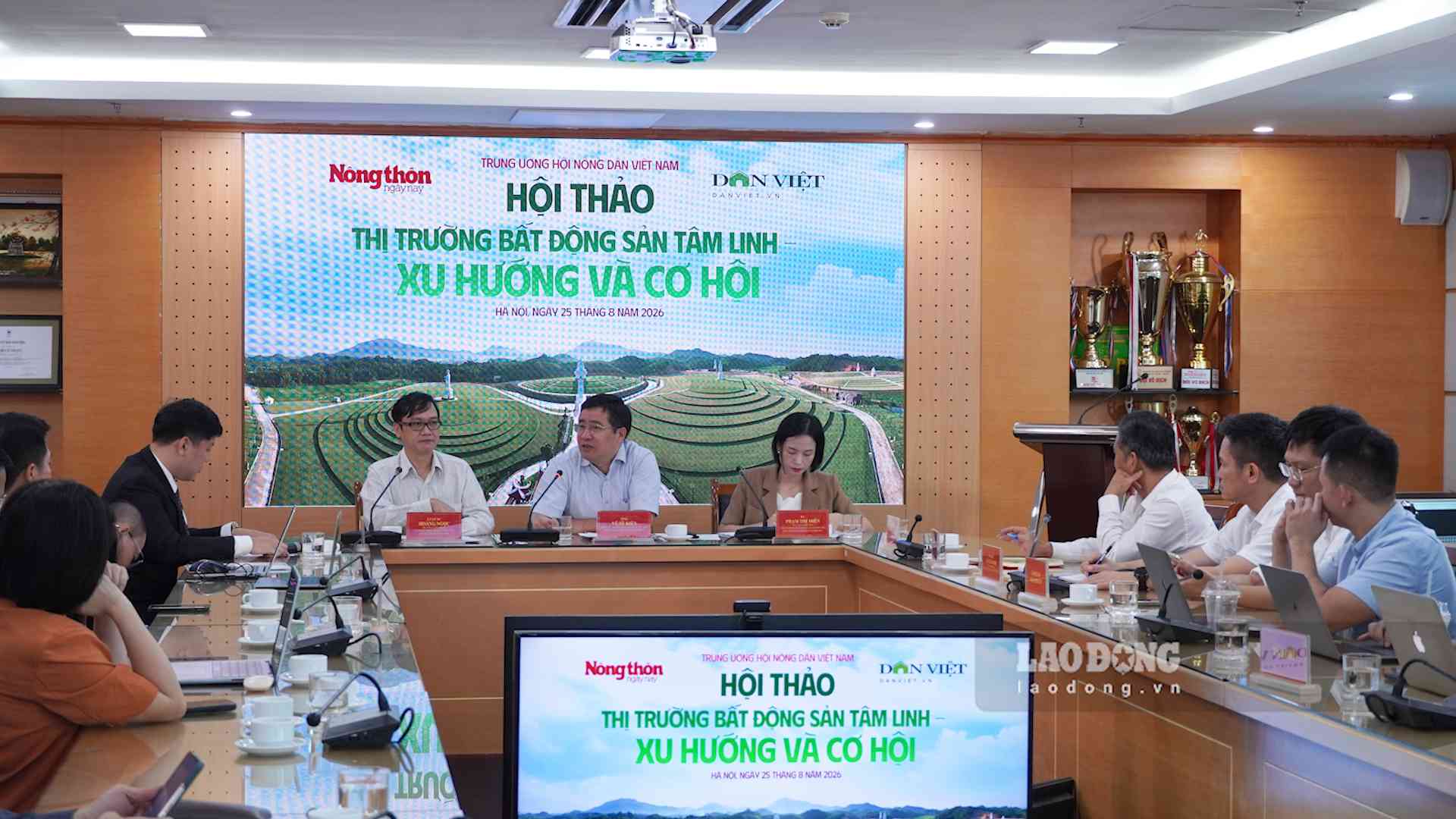 Toàn cảnh Hội thảo “Thị trường Bất động sản tâm linh - Xu hướng và cơ hội“. Ảnh: An Phương