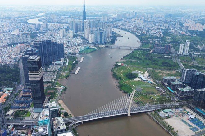 The development of Ho Chi Minh City poses a very large demand for high-quality human resources. Photo: Anh Tu