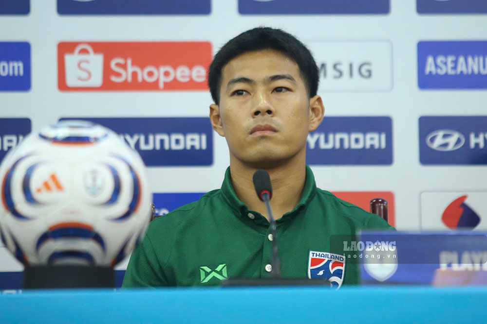 キャプテンのサラック・ユエン選手は、タイ代表が逆転勝利とASEANカップ2026優勝を目標にしていると断言しました。写真:タイン・ヴー