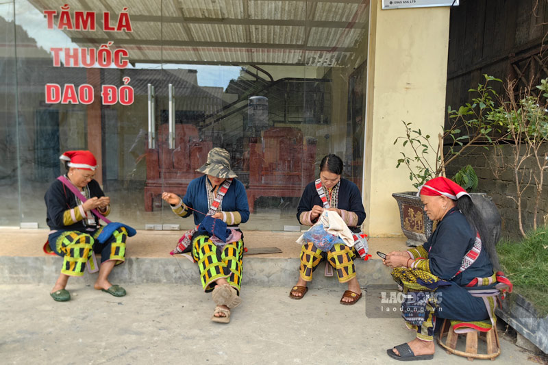 Văn hóa Dao đỏ là một trong những lợi thế để phát triển du lịch trải nghiệm. Ảnh: Đinh Đại